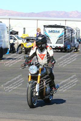 media/Mar-12-2022-SoCal Trackdays (Sat) [[152081554b]]/Around the Pits/